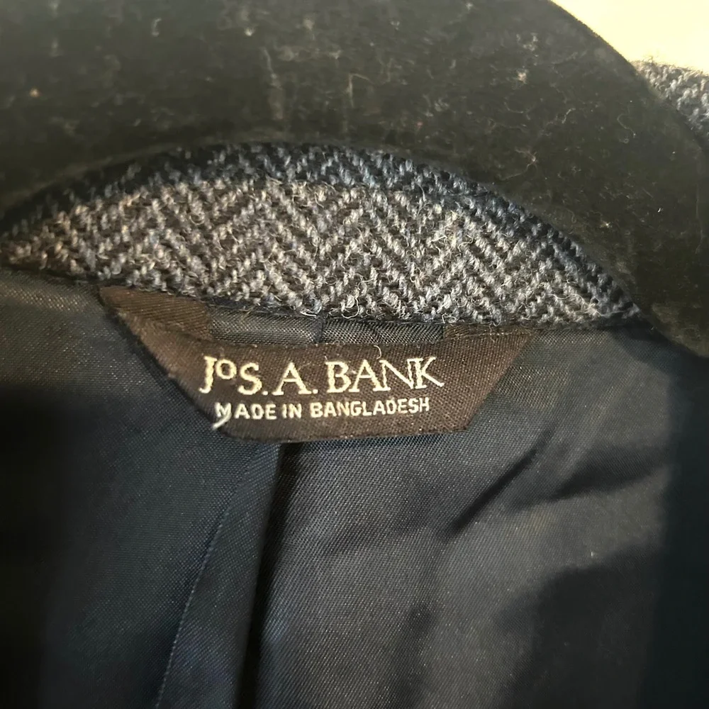 JoS. A. Bank Men's Grey‎ and Black Harris Tweed Wool Sport Coat in Size 42 L